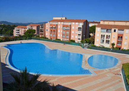 Appartement Frejus Avec Jardin, Piscine, Plage, Tennis Buitenkant foto