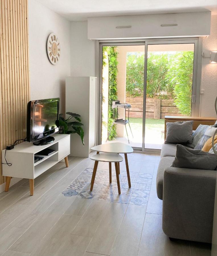 Appartement Frejus Avec Jardin, Piscine, Plage, Tennis Buitenkant foto